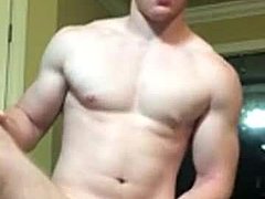 Video de masturbación gay humeante de Gostosos