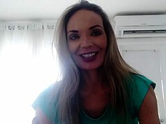 Spartana Lorena Lovatellis ескорт опит в Curitiba
