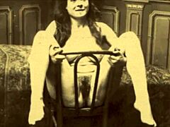 Vintage blowjobs και τριχωτά μουνιά σε Dark Lantern διασκέδαση με μια ώριμη γυναίκα