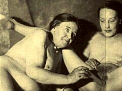 Dojrzałe starożytne porno: gorące i owłosione doświadczenie