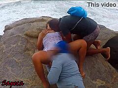 Amante en Cruz da Galera worden vies op het strand